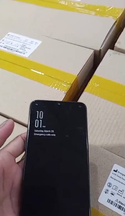 oppo A5s 3GB ram 32GB room