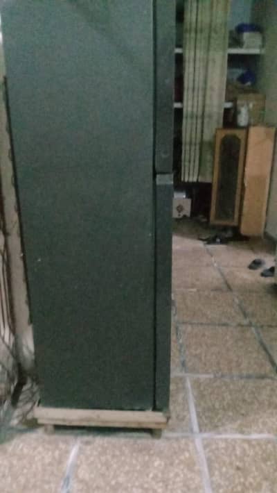 fridge 3 year use warntey best new condishan hai