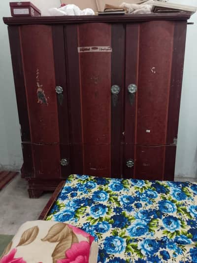 Almari / iron almari / wardrobe / iron Wardrobe