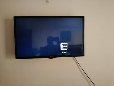 LG TV LED 32"