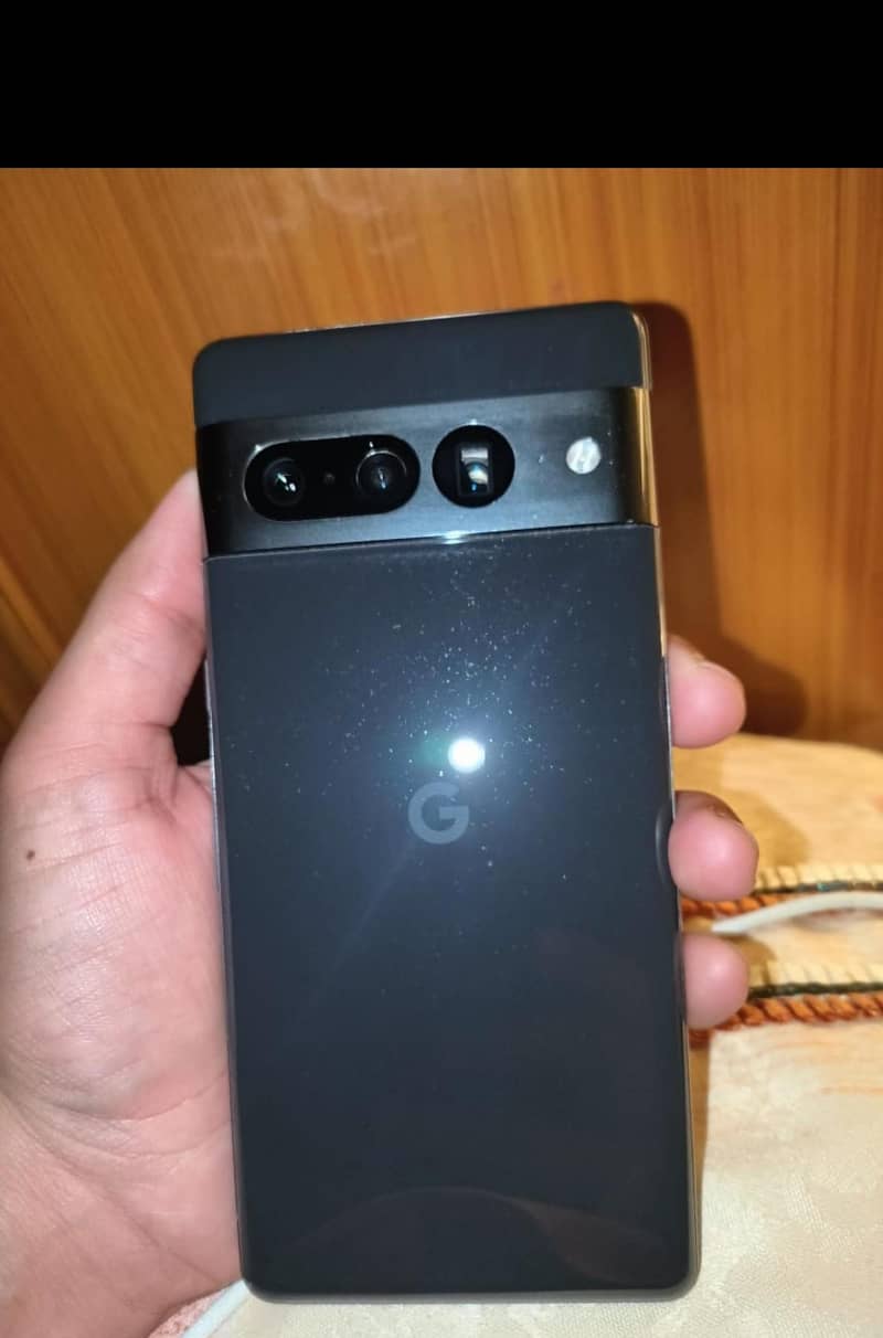 GOOGLE pixel 7 pro 0