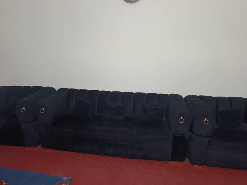 Velvety Black Sofas Set 4