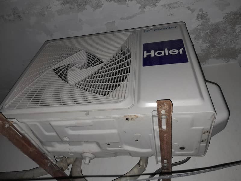 Split AC 1
