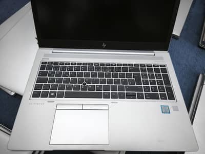 hp 850 g5 ci5 8th gen 8gb rem 256 ssd 15.6 full hd screen