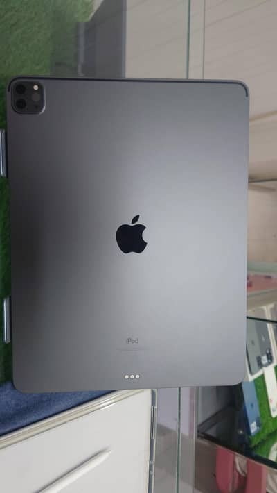 ipad pro 5gen 13 inches 512 gb with apple pencil