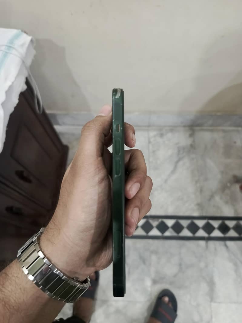 iphone 13 3