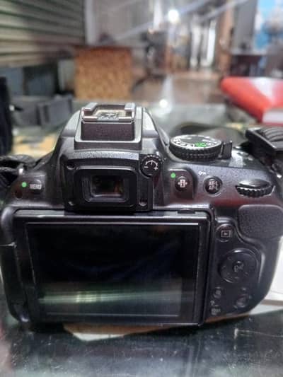 Nikon D5200 with 18-55mm lens