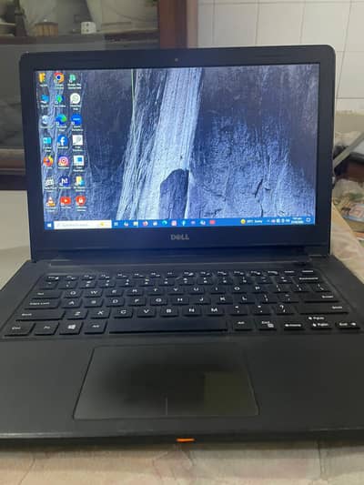 Dell Core I7 7th Gen Gaming Laptop 8GB RAM- 466GB HDD- 128Gb Gc.