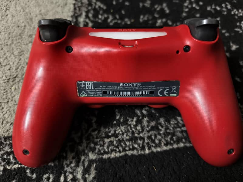 PS4  original controller 1