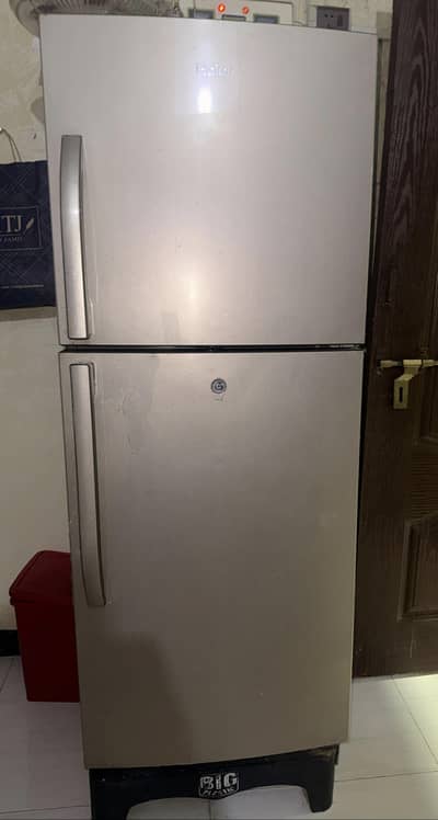 Refrigerator in best condition