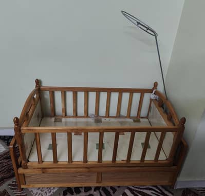 kids swing bed (cot)