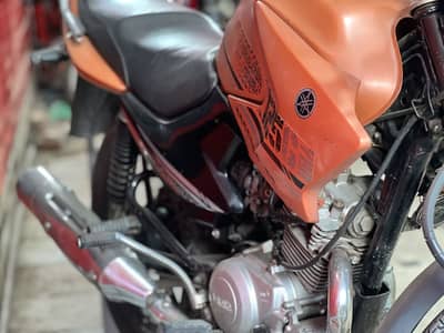 yahama YBRG 125 2017 model into 2024