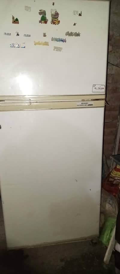 fridge for sale good condition and good cooling