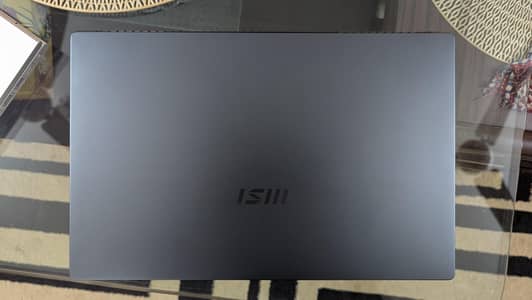 MSI Modern 15 i7 11th Gen / 512GB SSD / 10-10 Condition