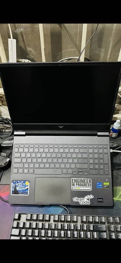 HP Victus 15 RTX 4060