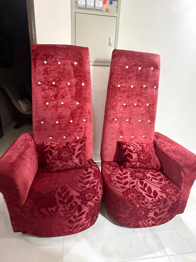 Two chairs set 2