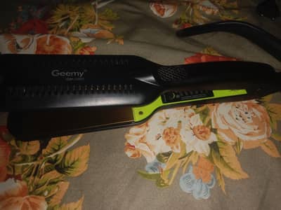 Hair straightener