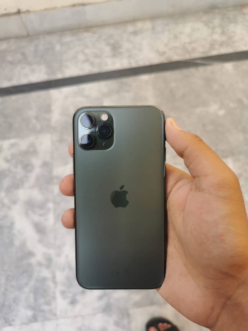 iPhone 11pro 4