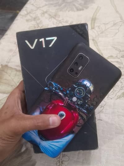 vivo V17