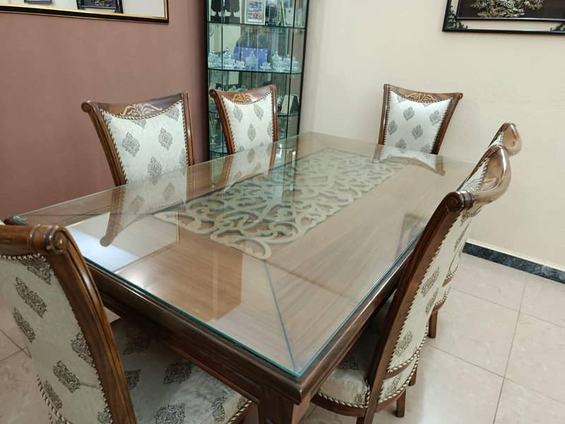 6 Seater Dining Table 0