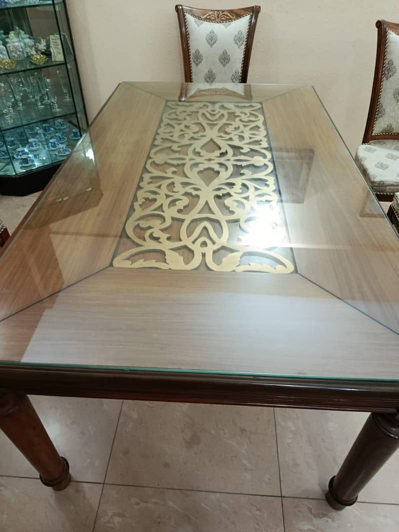 6 Seater Dining Table 3