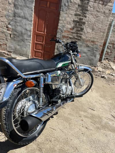 Honda 125 self start special edition mint condition 2022 model