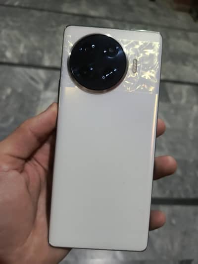 Tecno spark 20 Pro Plus 10/9 Ram 8+8 Rom 256