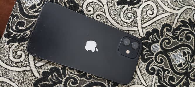 Apple iPhone 12