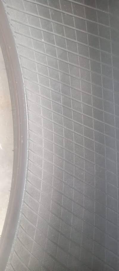 acchi condition mein takriban 40000 se 45000 kilometer Chali hai