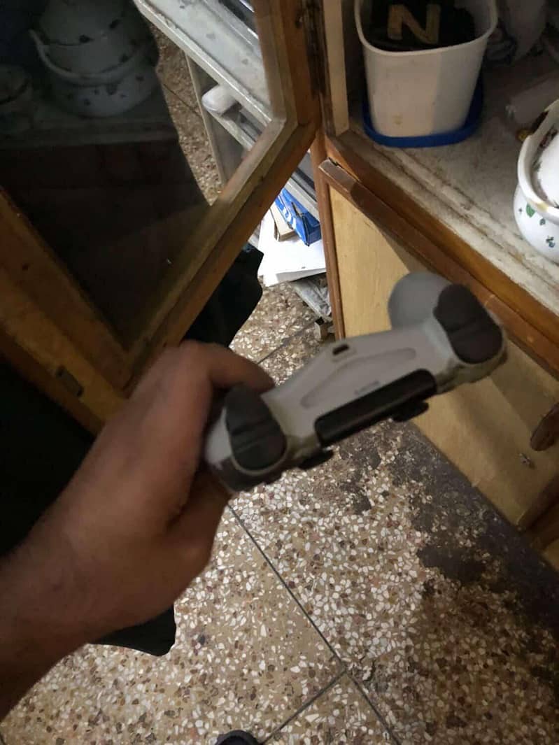 Ps4 limited edition controller 3