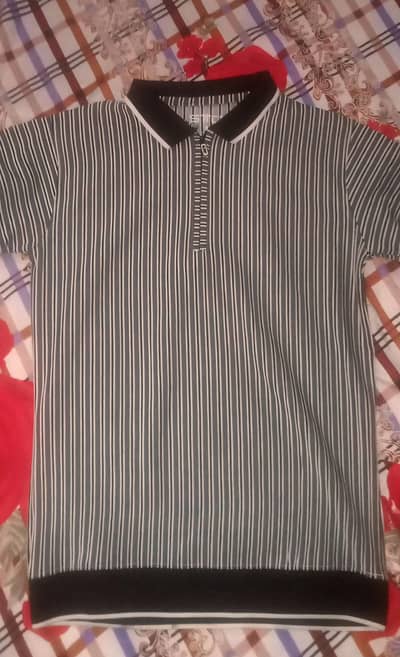 Men’s Stylish Polo Shirt Medium – Brand New