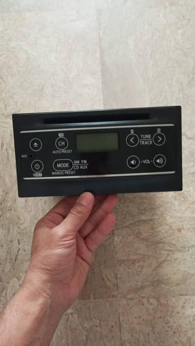 Daihatsu Mira Original CD Player