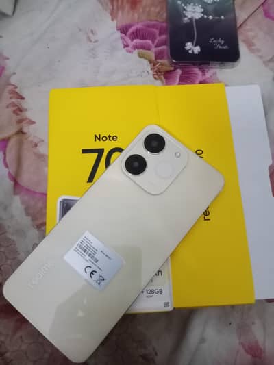 Realme note 70 6/128gb  complete box 10 months warranty main hai