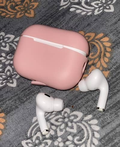 Apple AirPods Pro 2