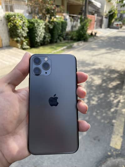 iPhone 11 pro dual Pta 256 gb 10/10 mint condition