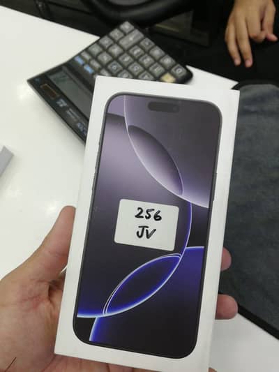 16 pro max 256 gb JV with Box - Single Hand used