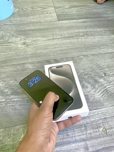 iPhone 15 pro 128GB factory unlock