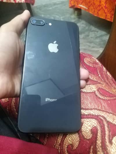 iphone  8 plus urgent sale