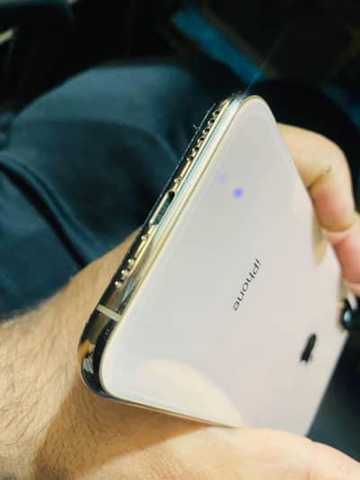 I phone xs non factory un