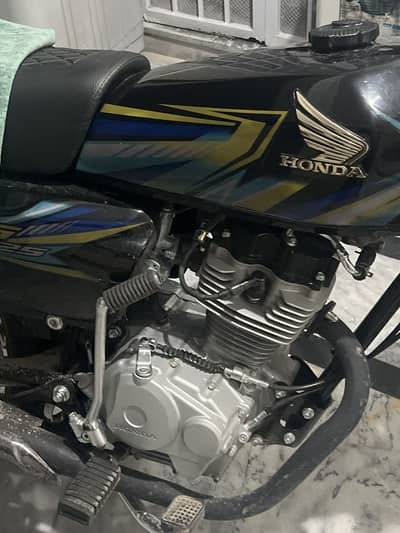 Honda 125 2026 model black