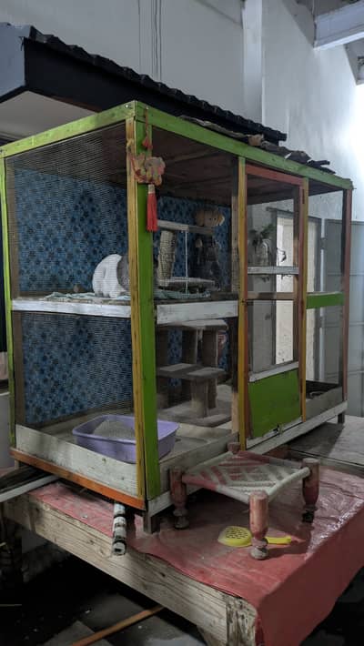 Big cage for cats, puppies, birds, parrots