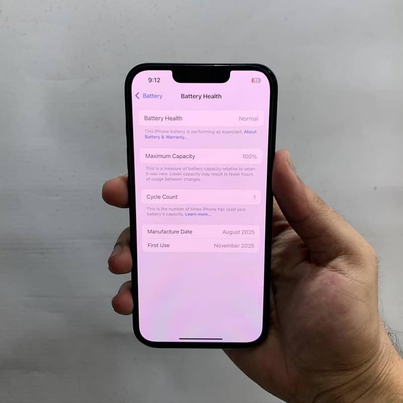 IPHONE 16 E  fully ok condition 5