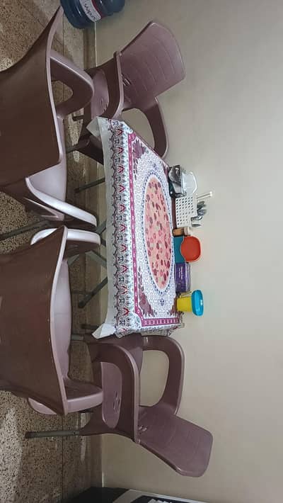 dining table with chairs