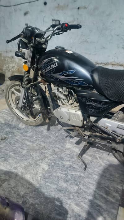 Suzuki GS 150 SE 2022 – Excellent Condition | Ready for Tours