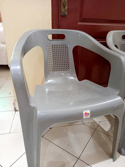 Outdoor Plastic Chairs/ Best Quality plastic chairs for garden