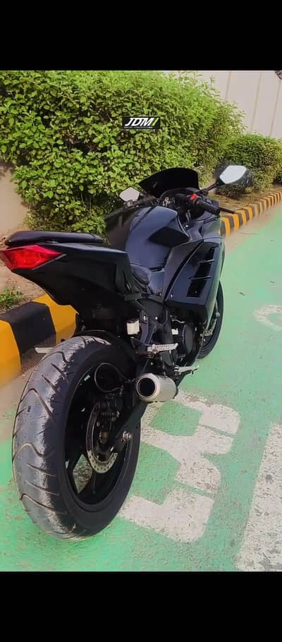 Kawasaki Ninja 250CC - 2024 Model