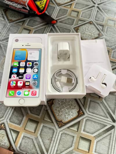 iPhone 7  128 GB for sale only WhatsApp number 0346/84/44/939
