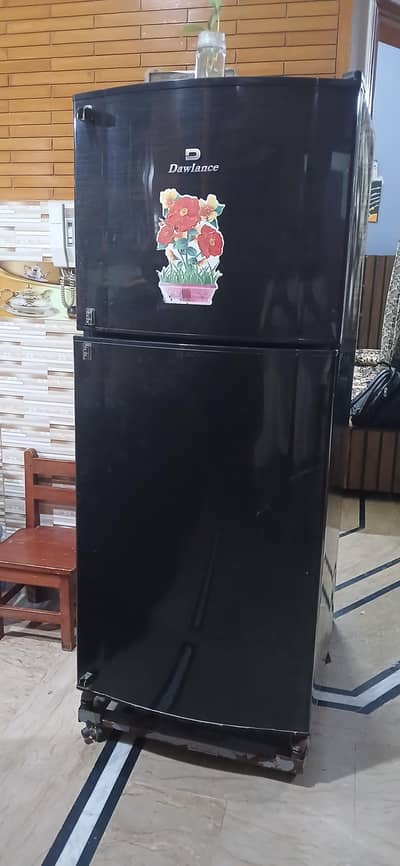 Dawlance Refrigerator – Excellent Working Condition