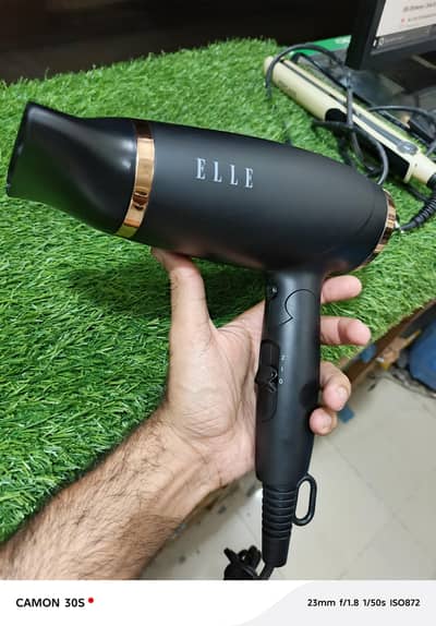 ELLE Hair Dryer 2200W, 2 Speed, 3 Heat Setting Black UK imported 10/10