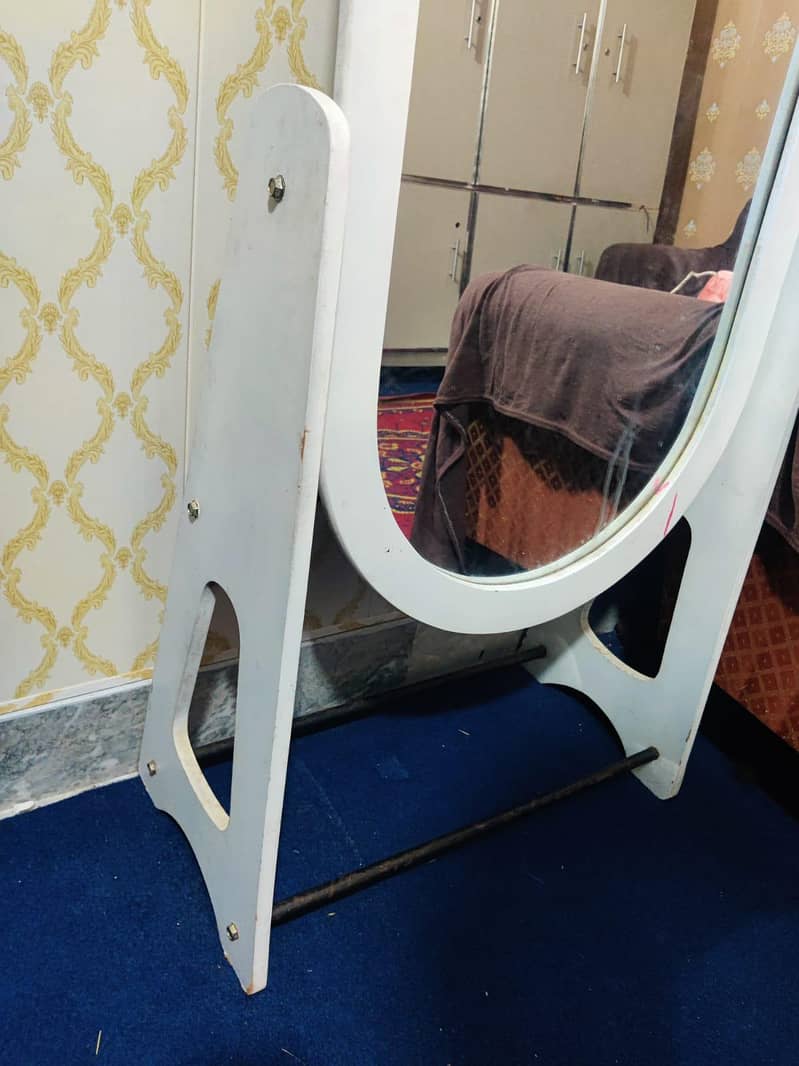 standing mirror vertical shape 2